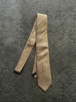 Beżowy krawat 100% jedwab